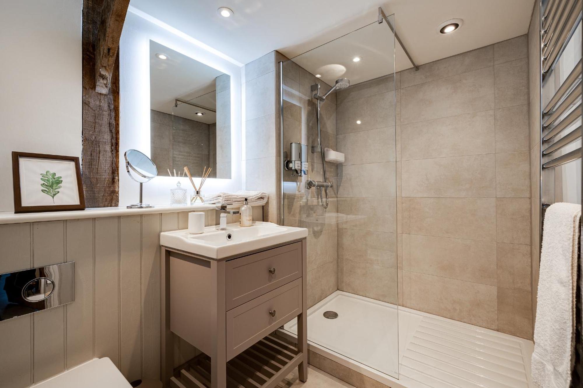 위트처치 Oak Tree Hideaway 빌라 외부 사진